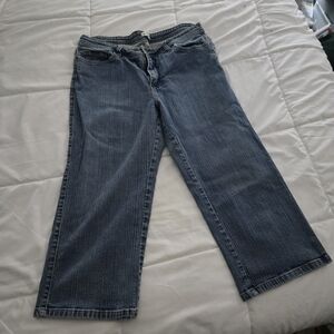 Lee Women's Cropped Blue Jeans